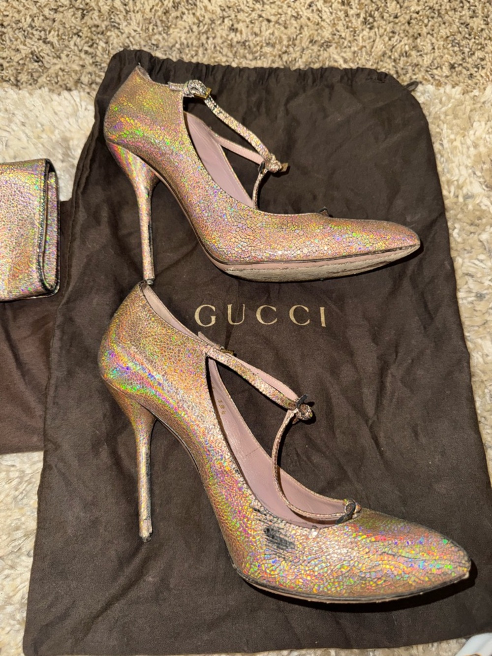 Gucci Holographic Iridescent Envelope Clutch and bag - Multi-Color - Picture 3 of 12